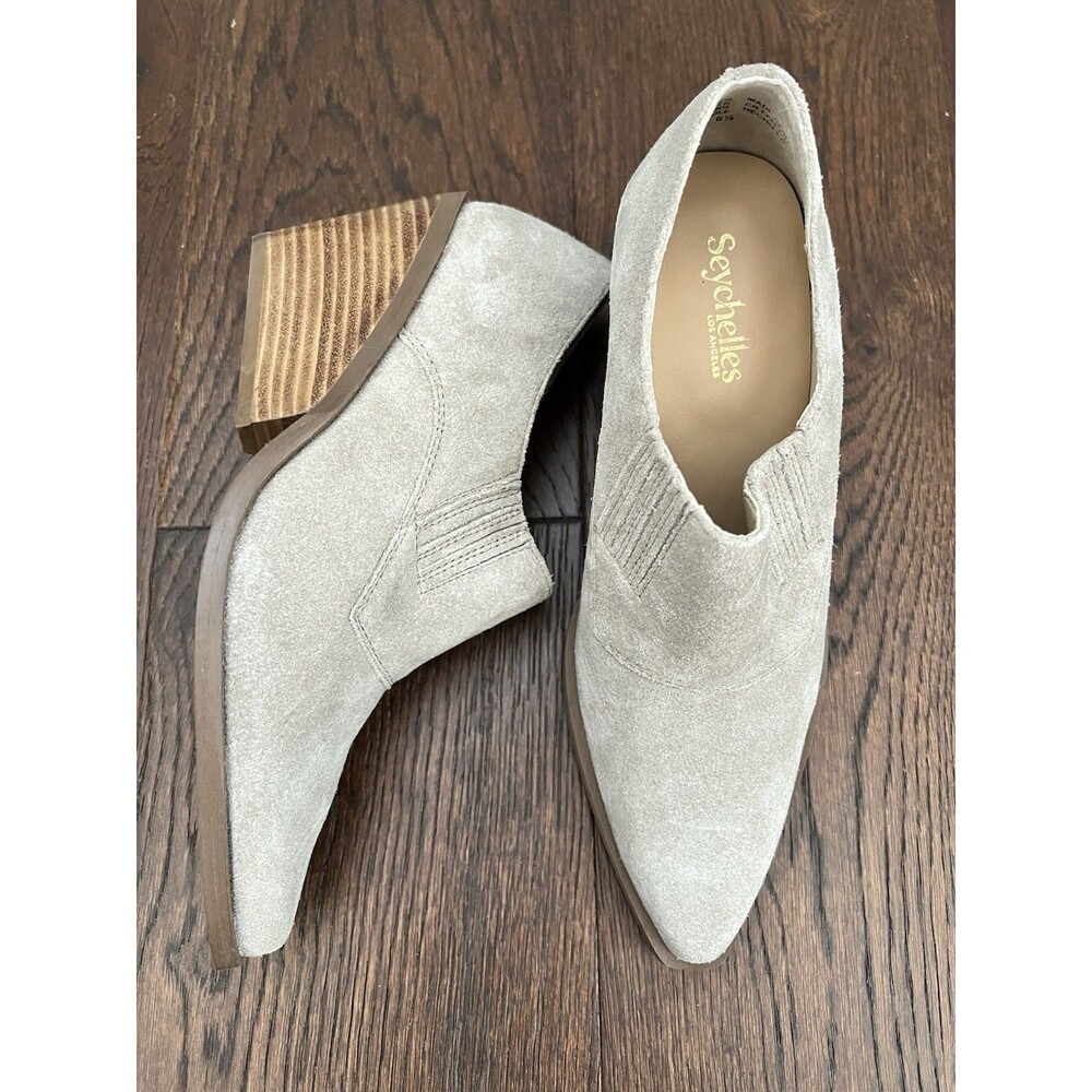 SEYCHELLES SEATTLE SUEDE BOOTIE Gray Size 6.5 EUC
